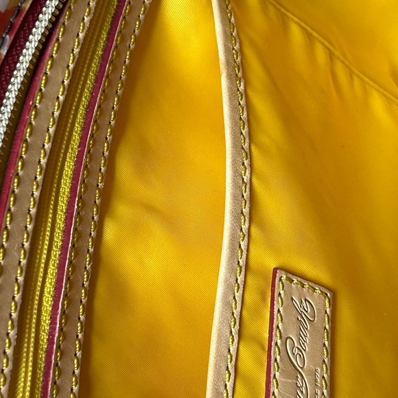 Dooney & Bourke Floral Tote Bag - Black and Red Approx. 19 x 11 x 6.5 - Picture 14 of 17